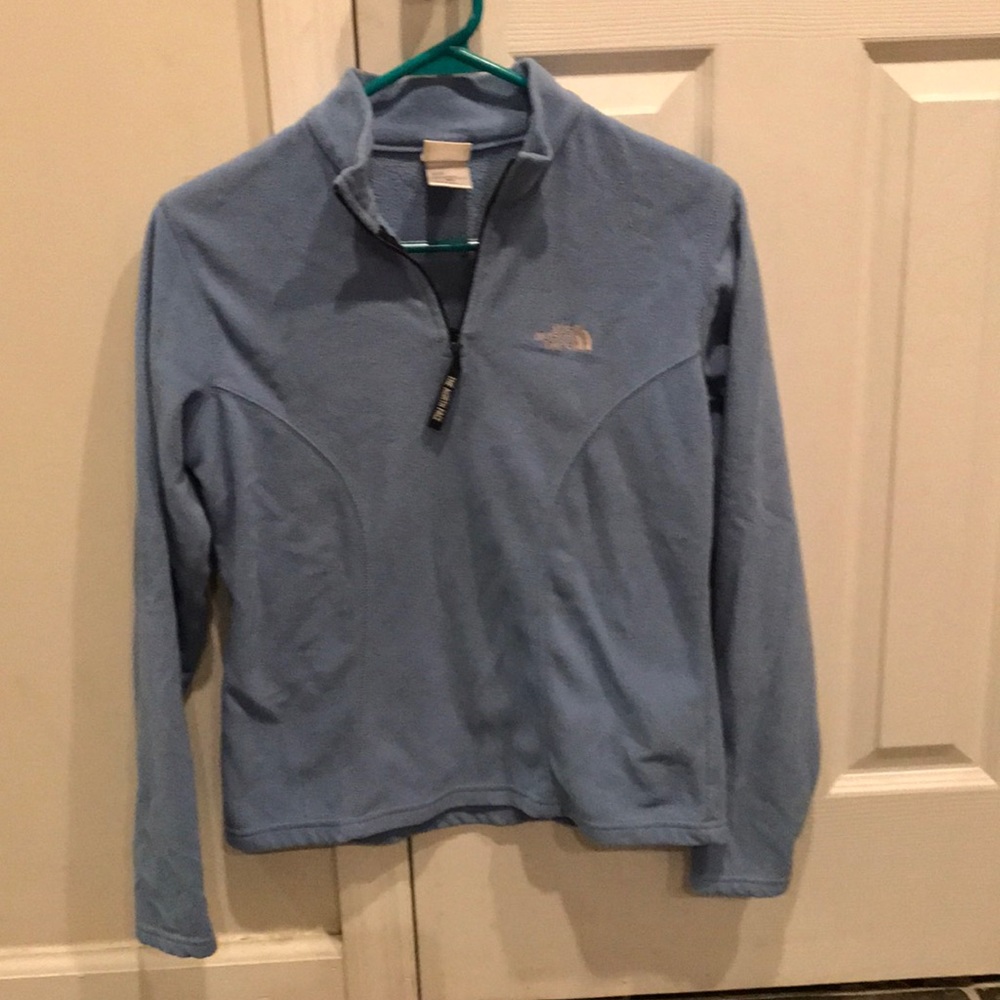 GUC women’s North Face fleece